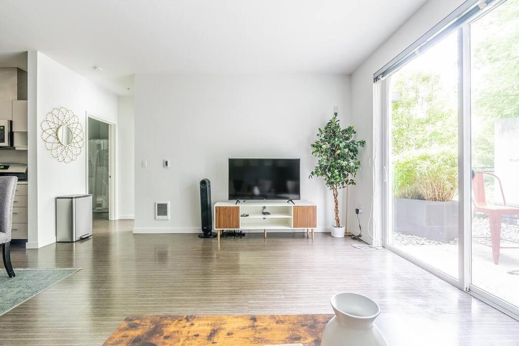 One Bedroom Luxury Apartment Seattle Zewnętrze zdjęcie