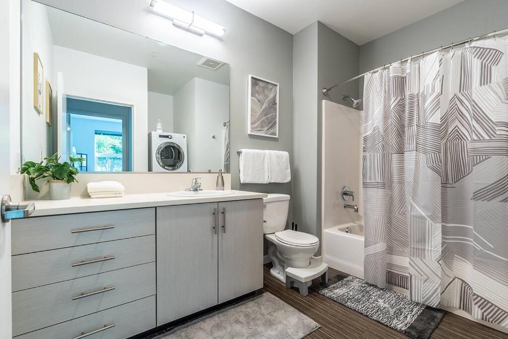 One Bedroom Luxury Apartment Seattle Zewnętrze zdjęcie
